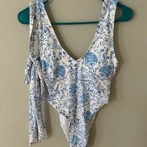 One piece swimsuit by Toluca swim